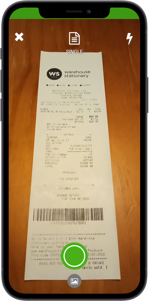 Receipt Stash mobile app camera screen